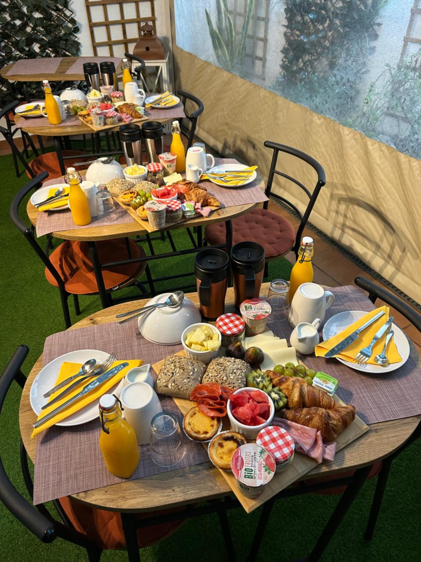 Continental breakfast