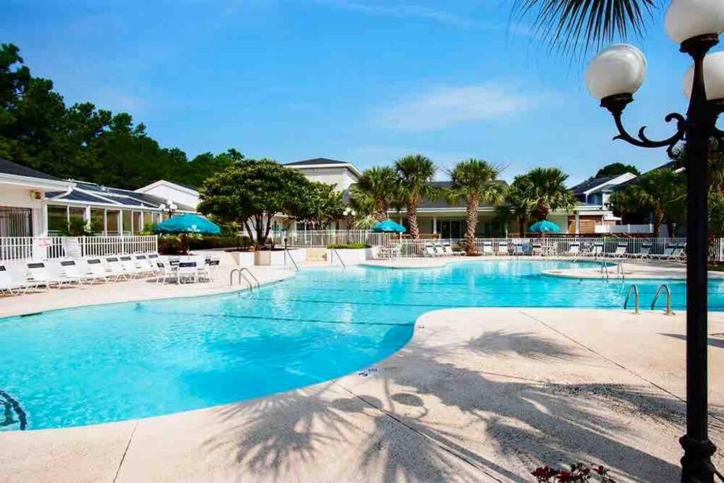 Beautiful Newly Remodeled Mini Suite at Sea Trail Resort