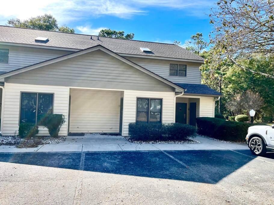 Beautiful Newly Remodeled Mini Suite at Sea Trail Resort