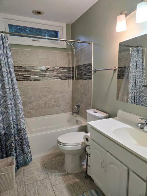 Charming Retreat at Silver Spring