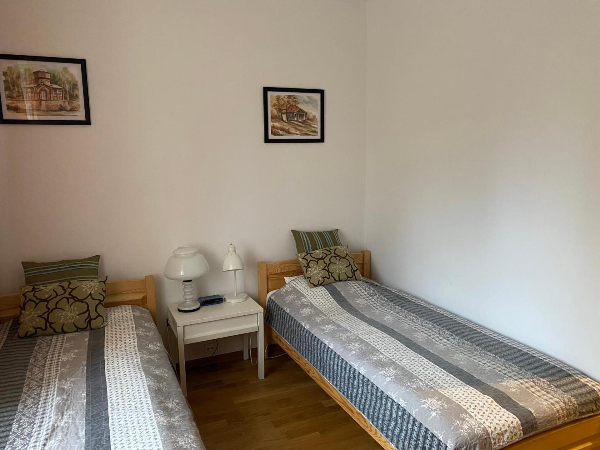 Apartament przy Parku Czartoryskich II - Faktury VAT - parking