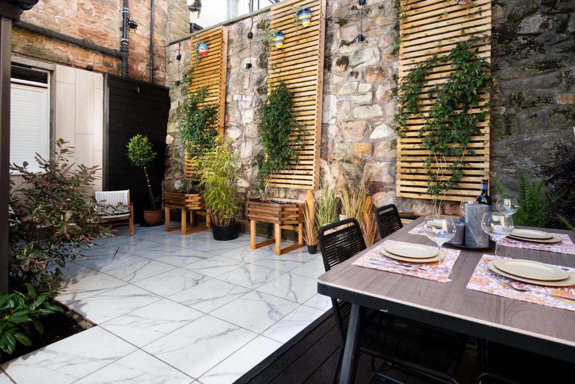 The Vault Luxury Apartment