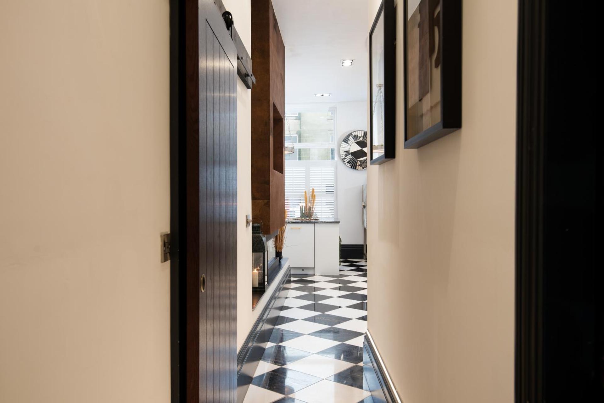 The Vault Luxury Apartment