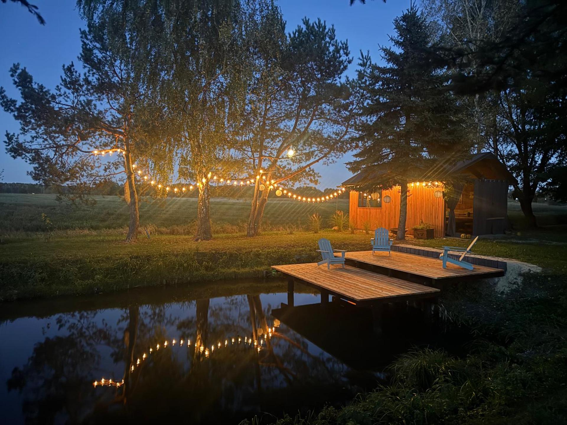 Trzy Stodoły - Kraina Łąk domki całoroczne na Roztoczu