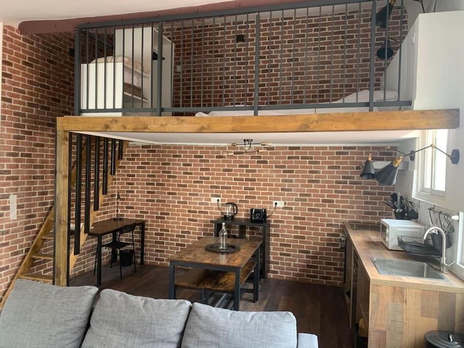 Studio calme aux portes de Paris