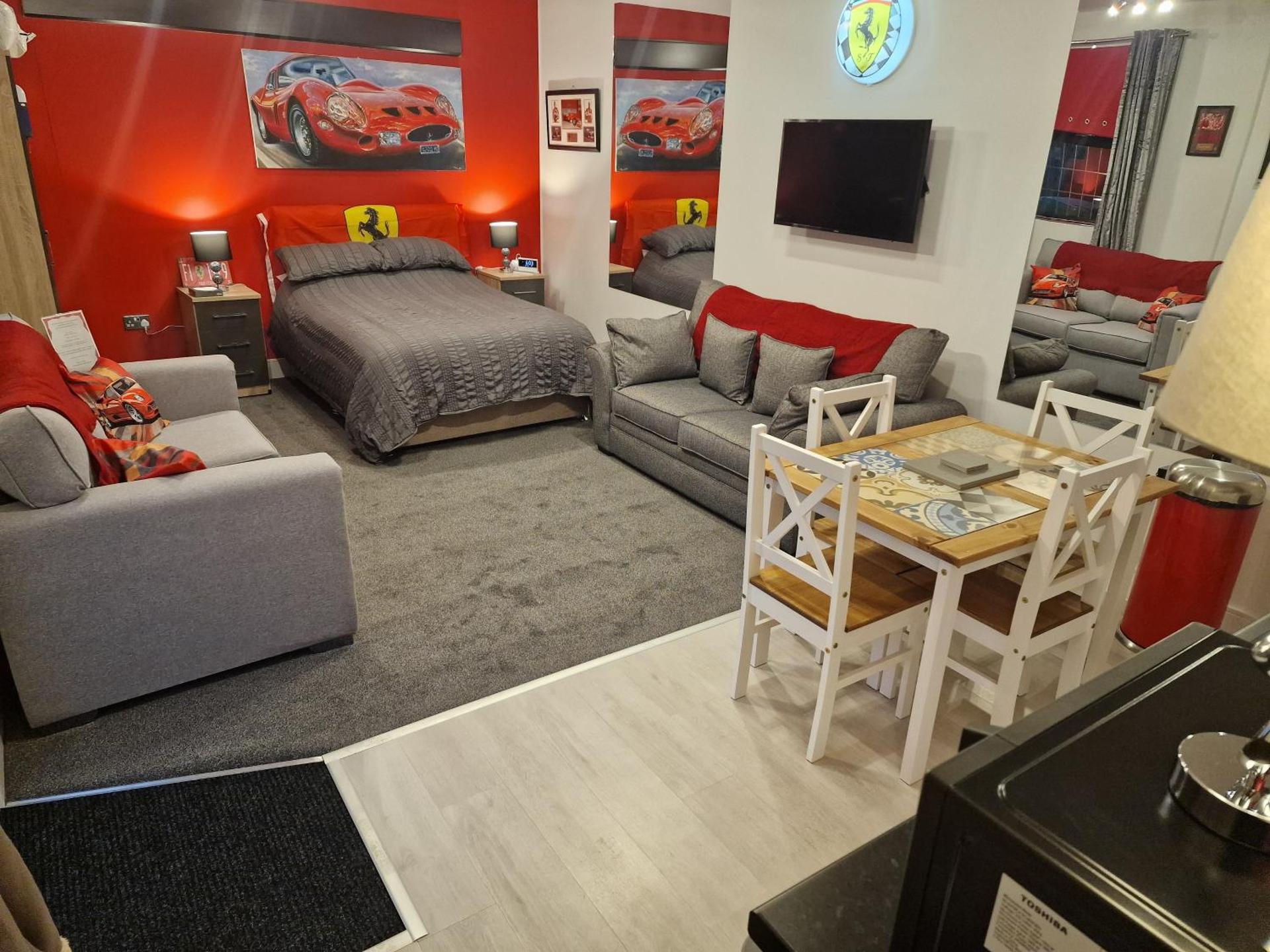 Photo of the whole room