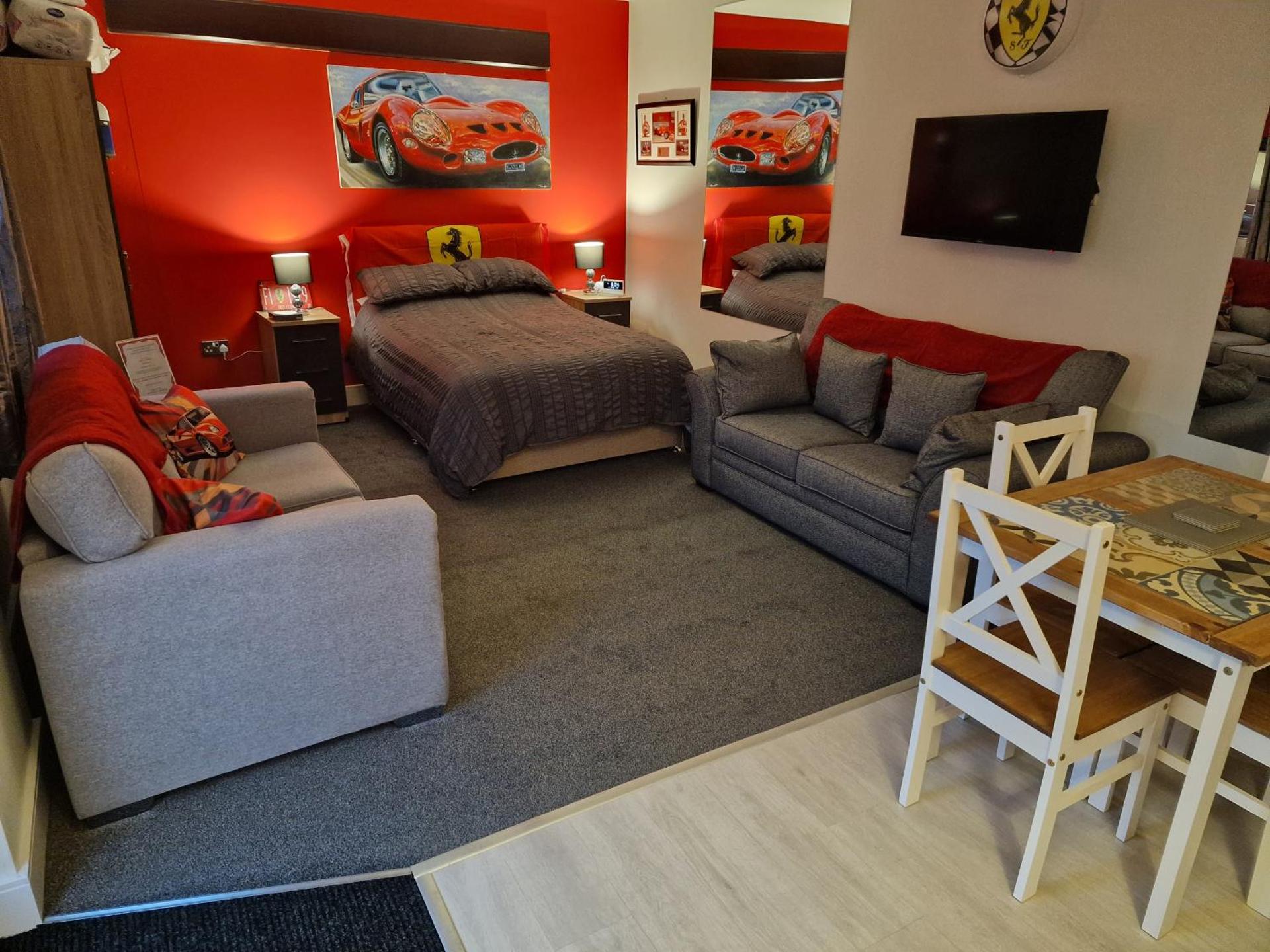 Photo of the whole room