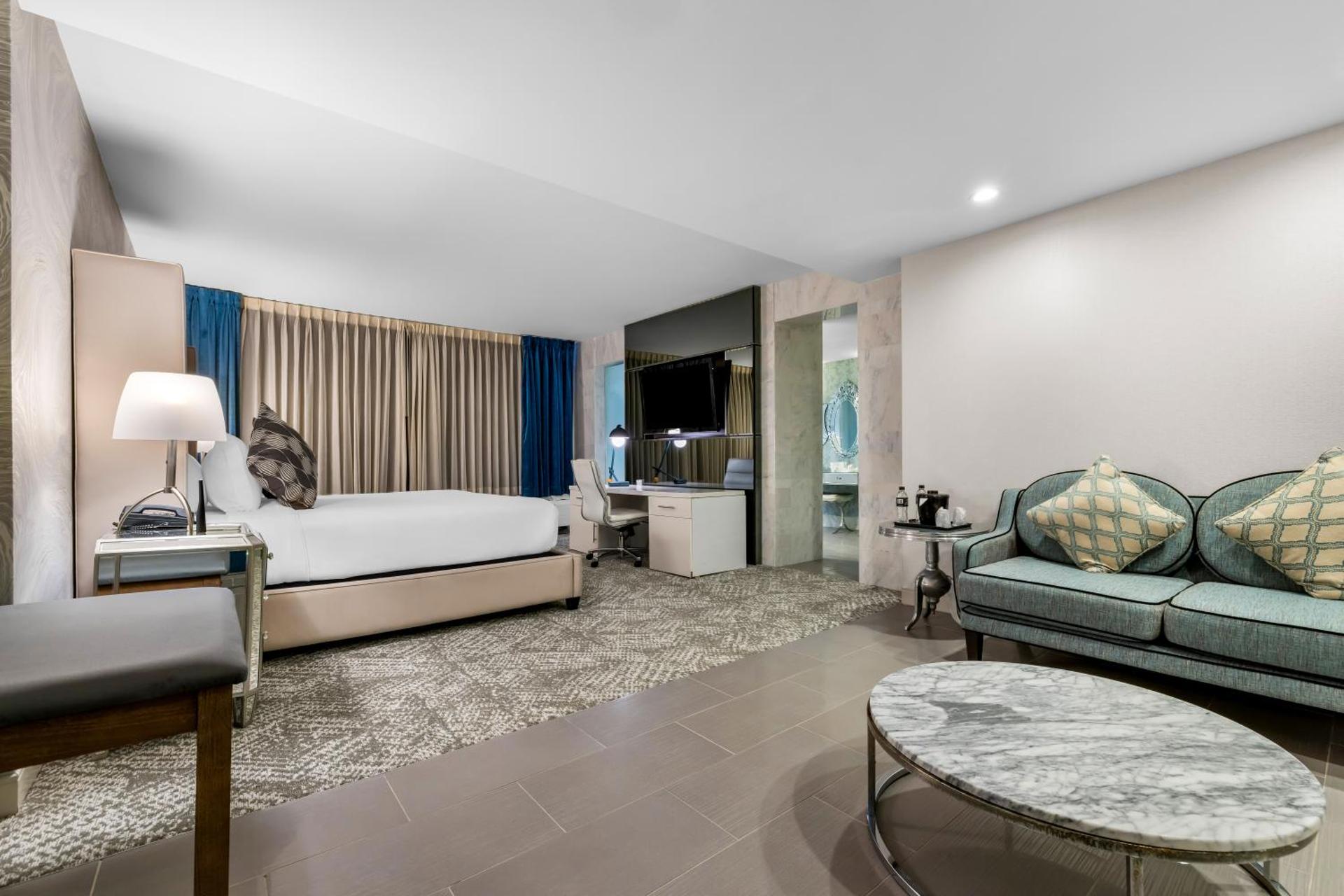 Photo of the whole room