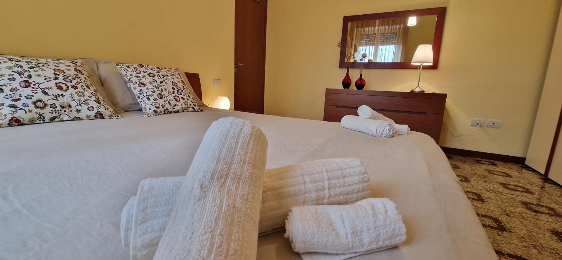 bilocale moderno semicentro