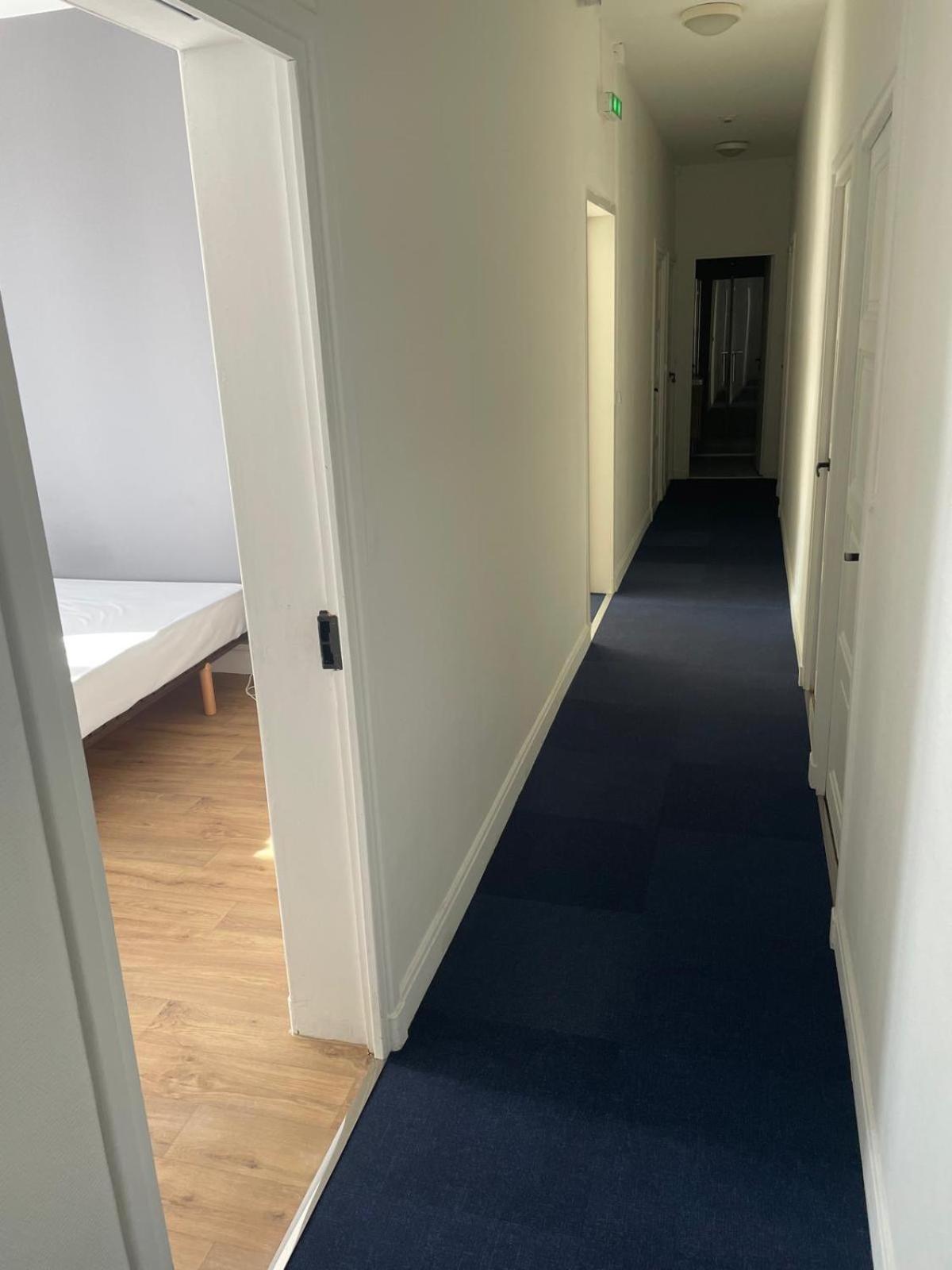 Hotel Clermont Airport