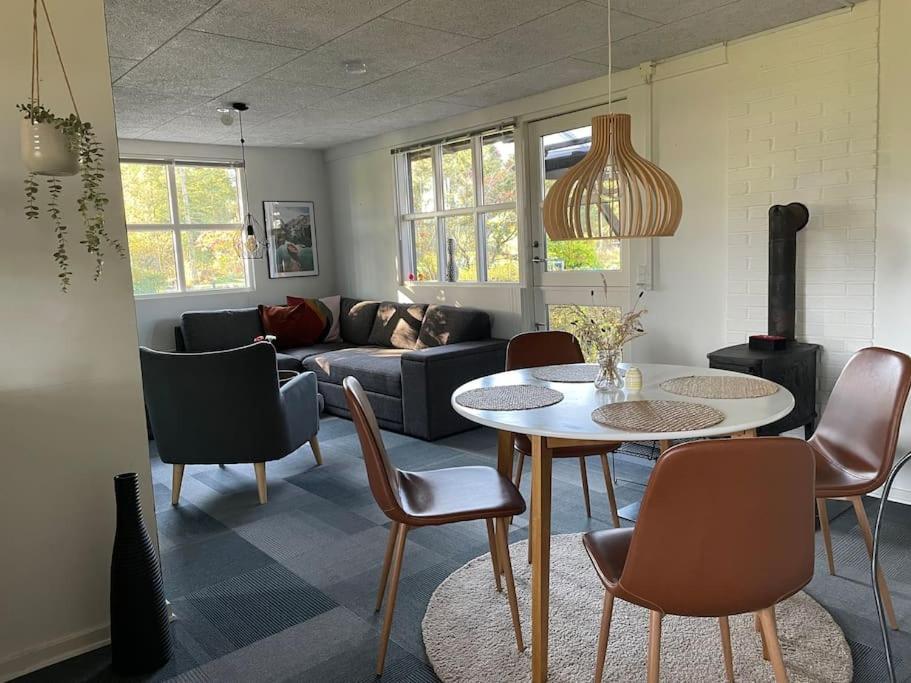 Aneks i rolige omgivelser-adgang til pool og sauna