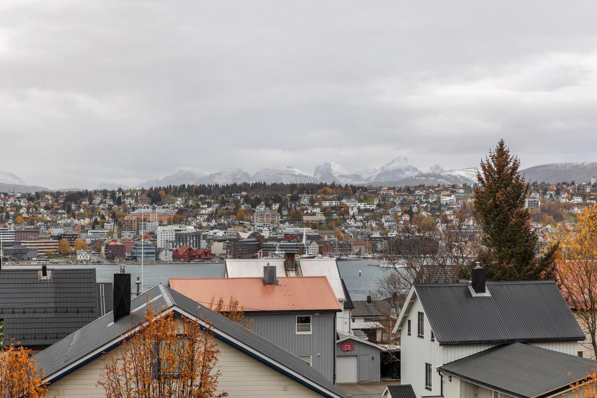 Leilighet i Tromsdalen med en fantastisk utsikt over Tromsø Sentrum