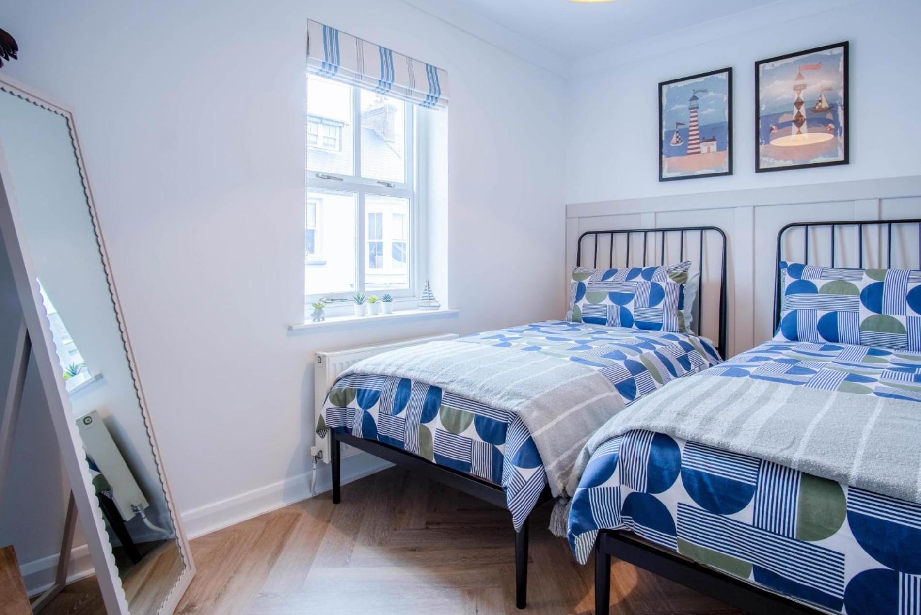 Kilmore House - 2 Bedroom Apartment - Tenby