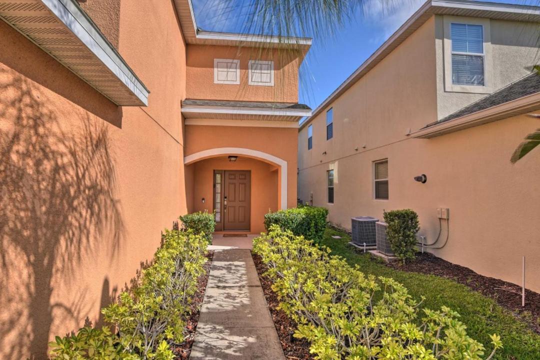 Look over Nature, Pool Home Near Disney Parks