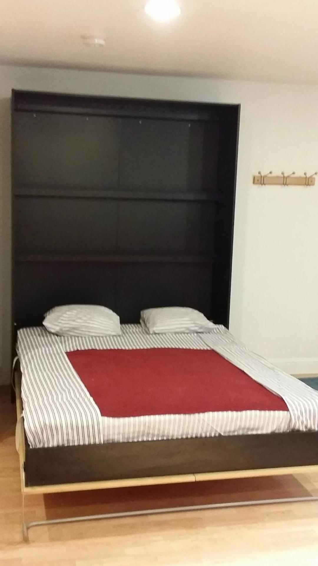 Private nicely decorated studio