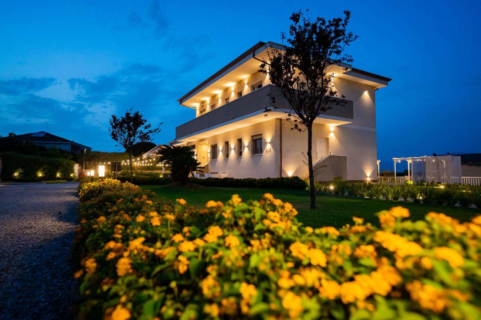 Villa Zefiro - Suites & Events