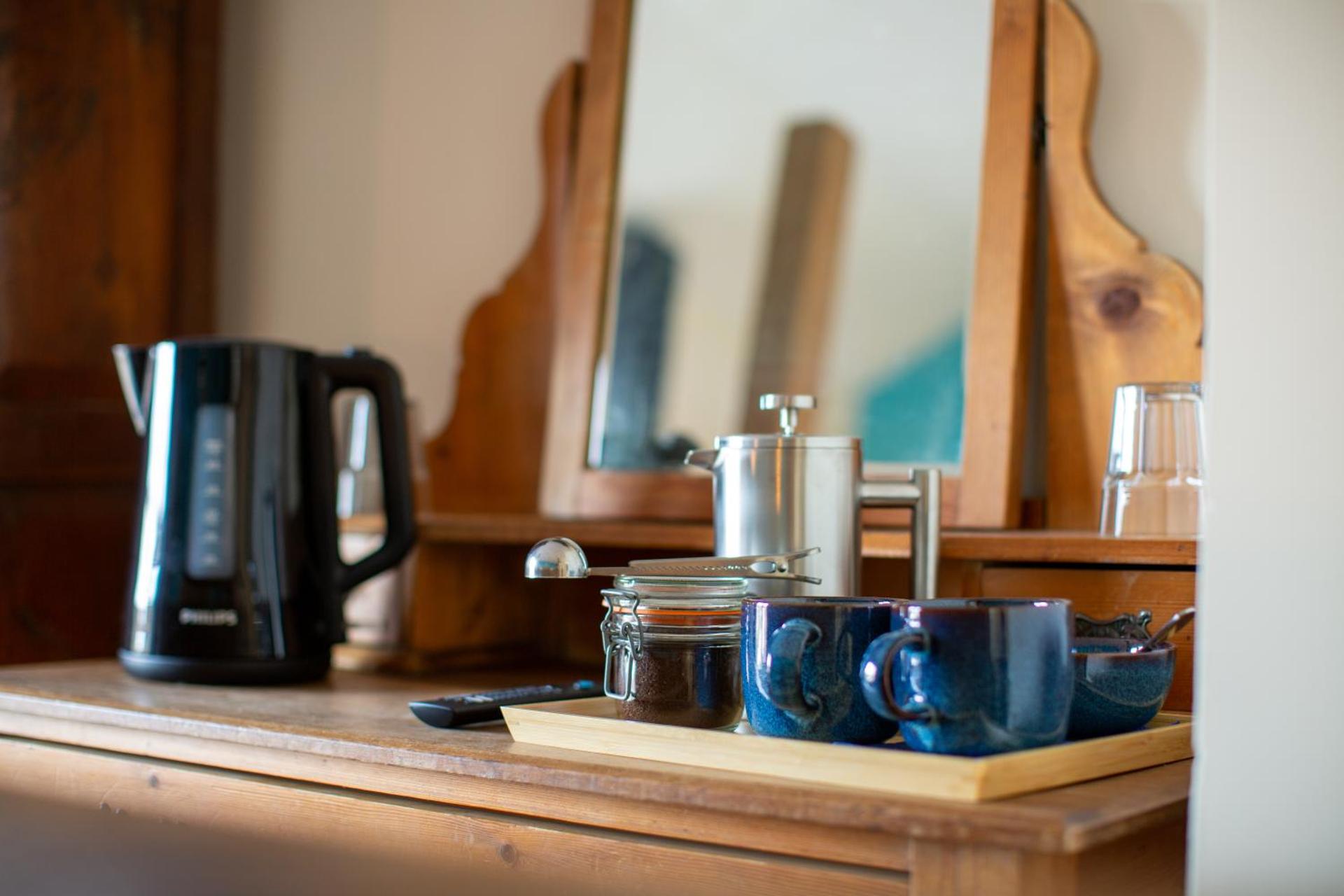 Coffee/tea facilities