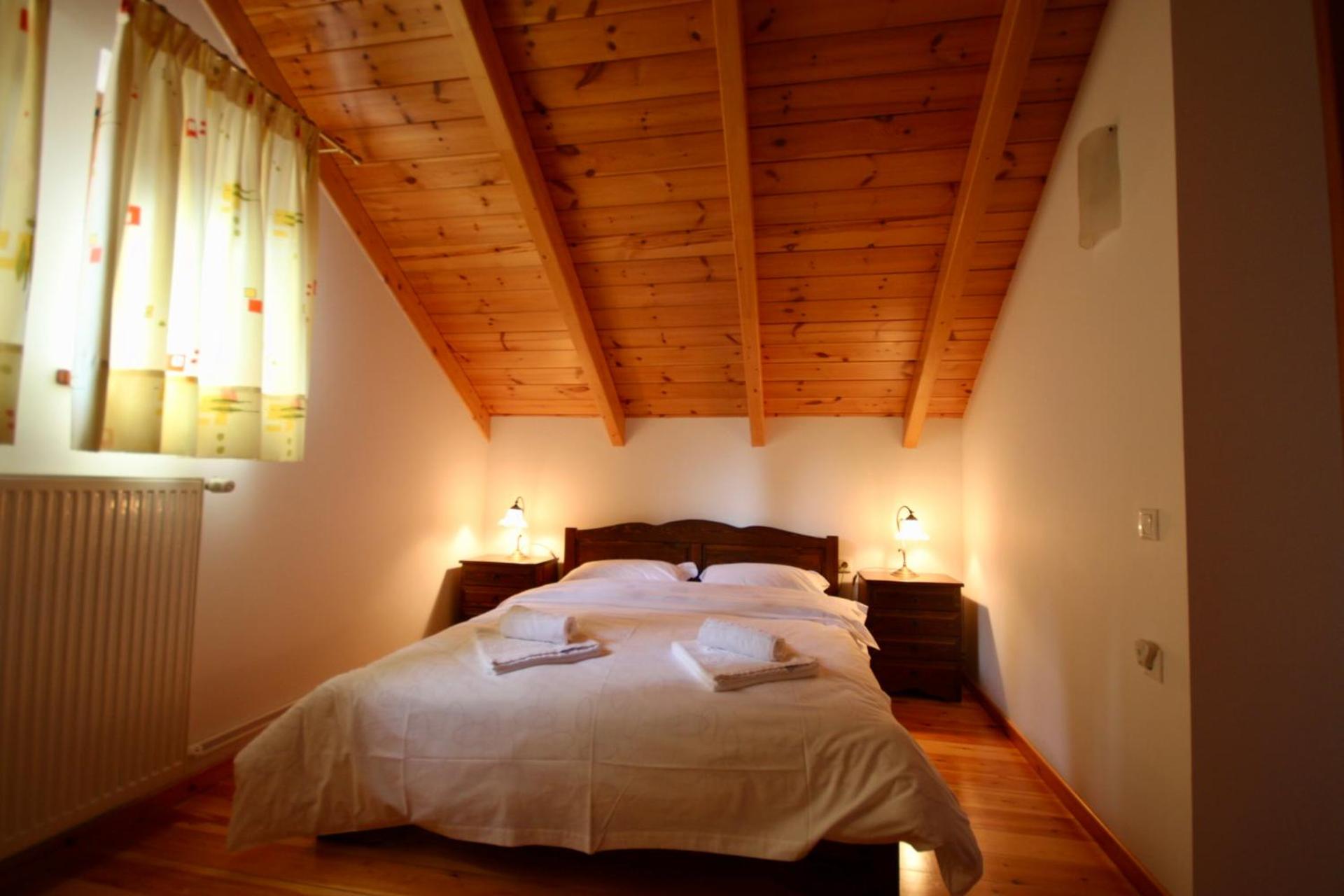 7hills Waterfall Lodge by Ski Alure