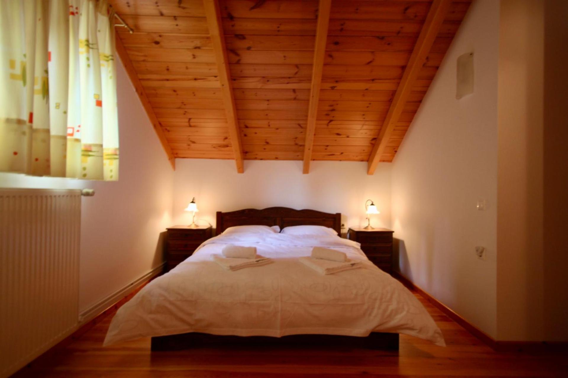 7hills Waterfall Lodge by Ski Alure