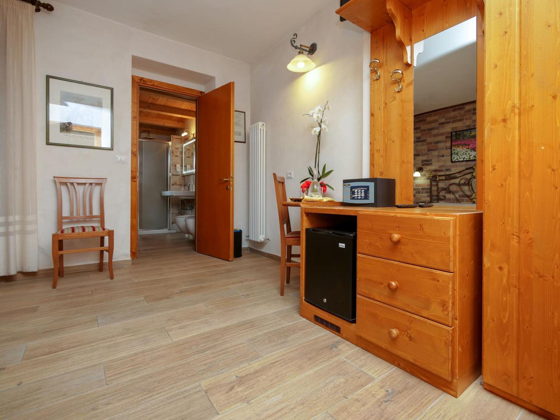 Classic Quadruple Room