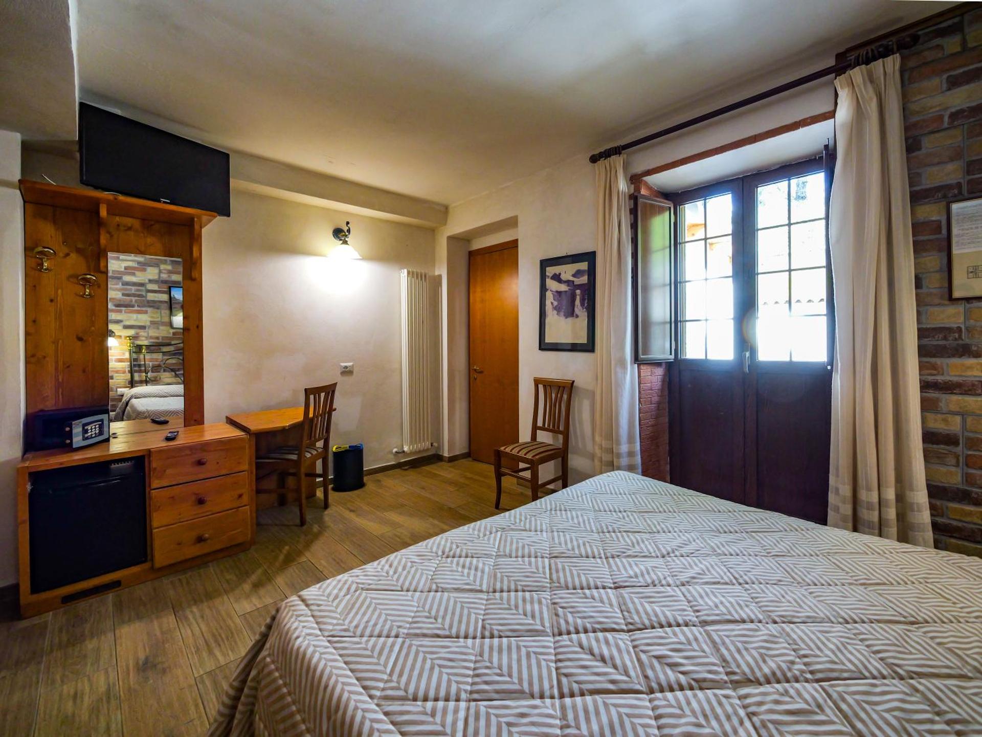 Classic Quadruple Room