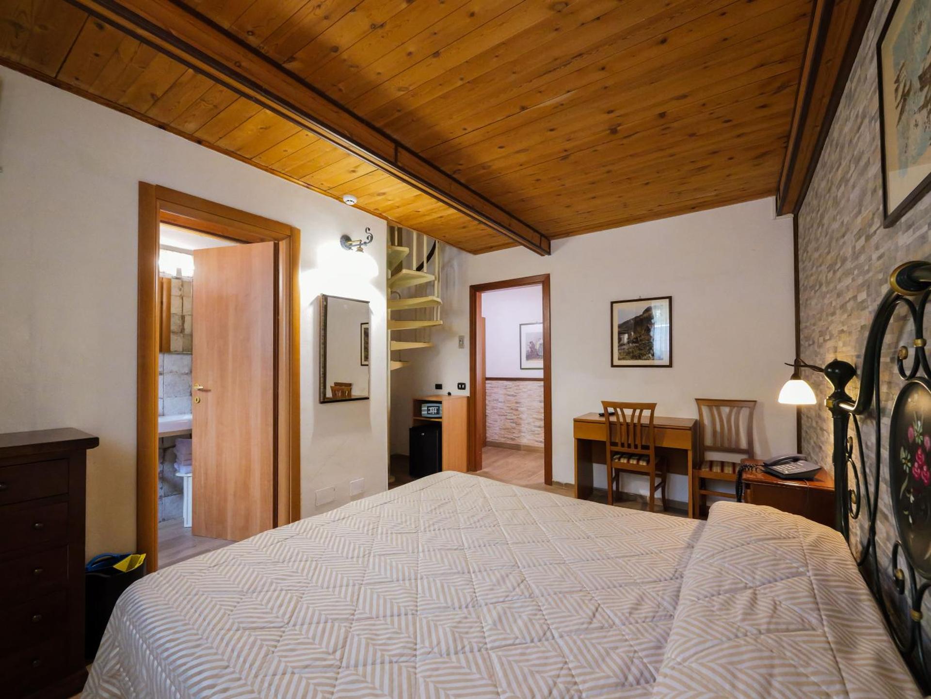 Superior Family Room