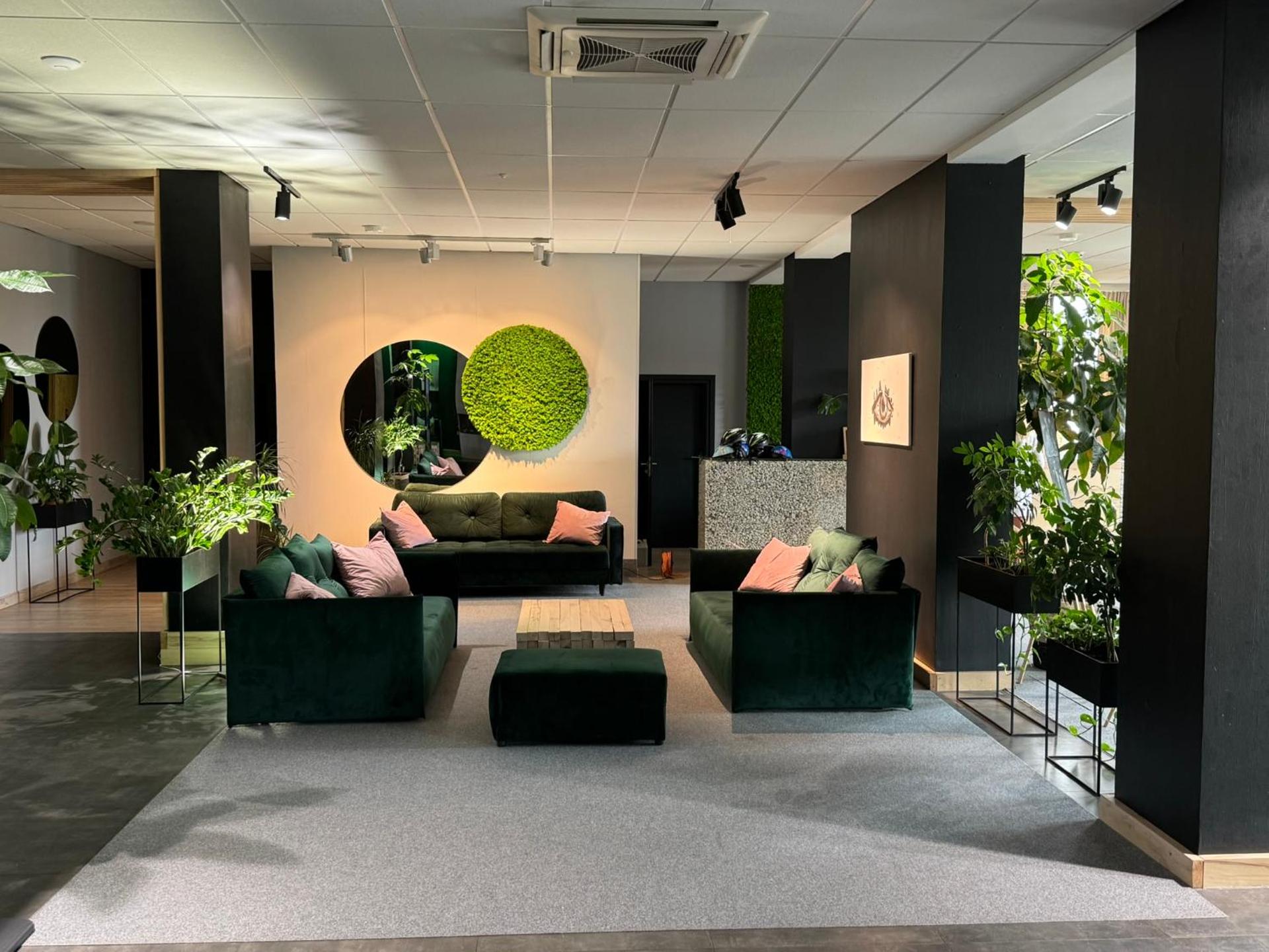 Natural Hotel-Ostróda-basen na III kondygnacji-pokoje wellness z saunami