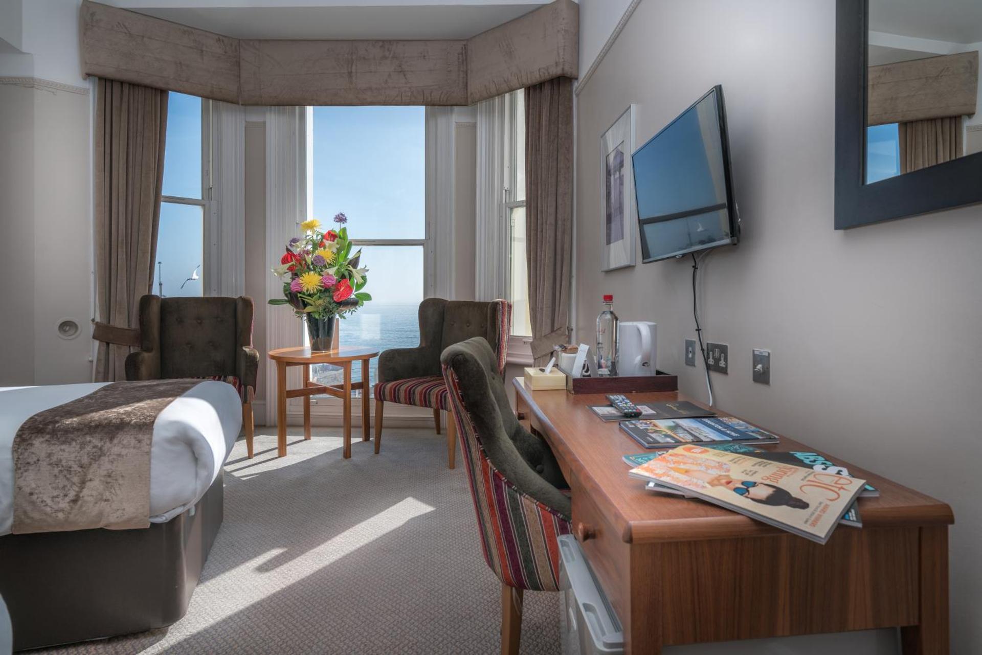 Twin Room with Sea View