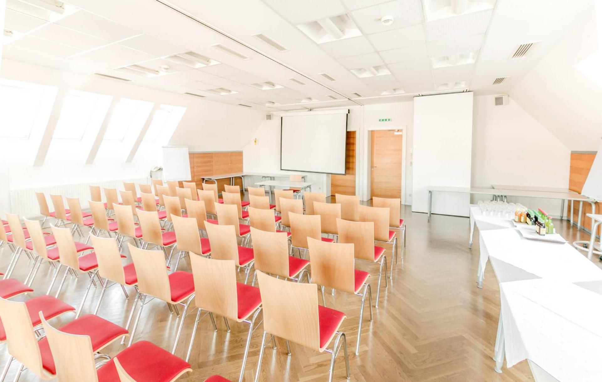 Meeting/conference room