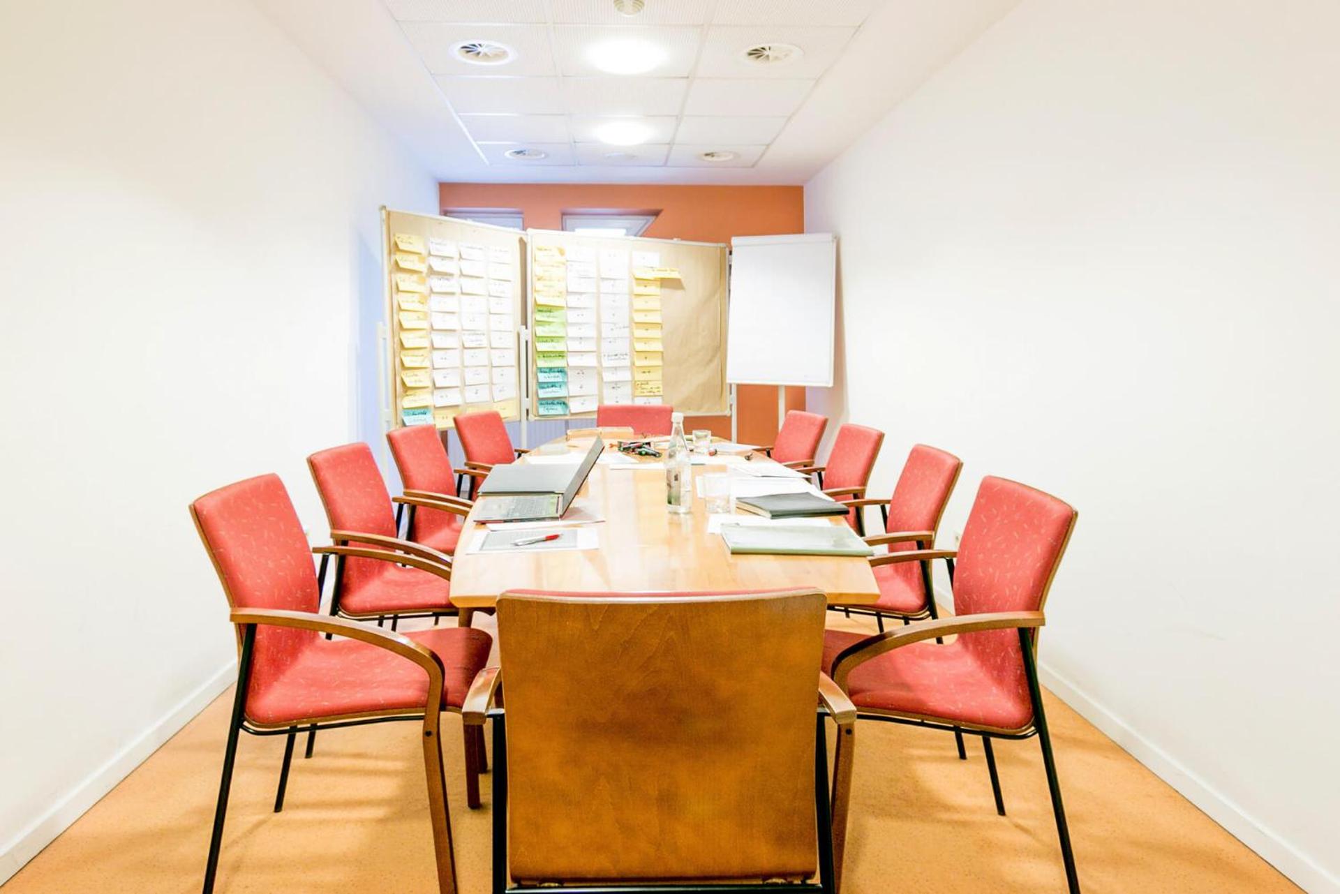 Meeting/conference room