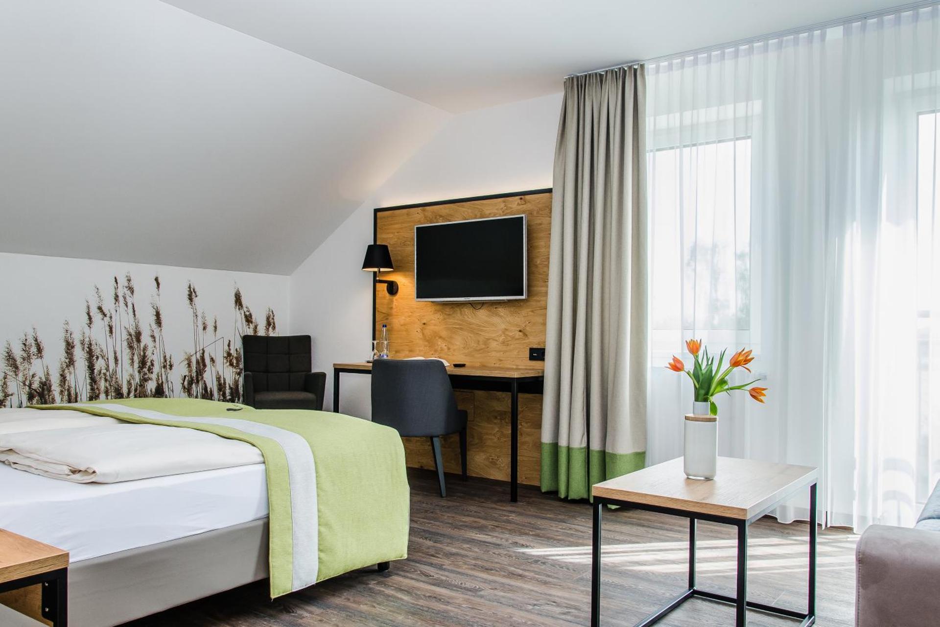 Photo of the whole room