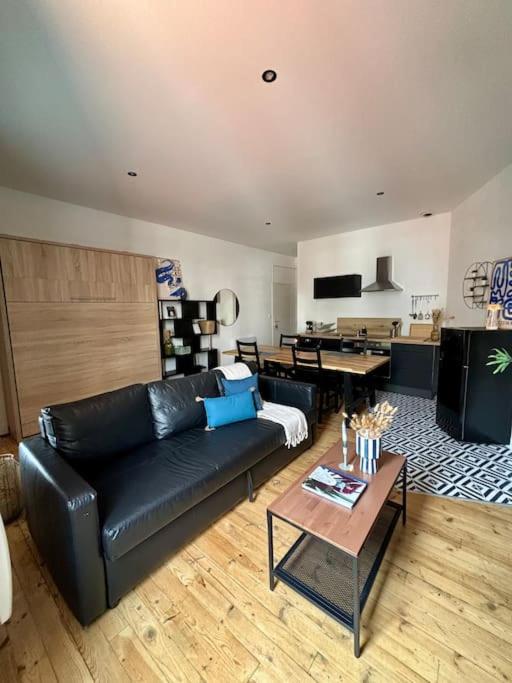 Studio centre ville, cosy, neuf 204