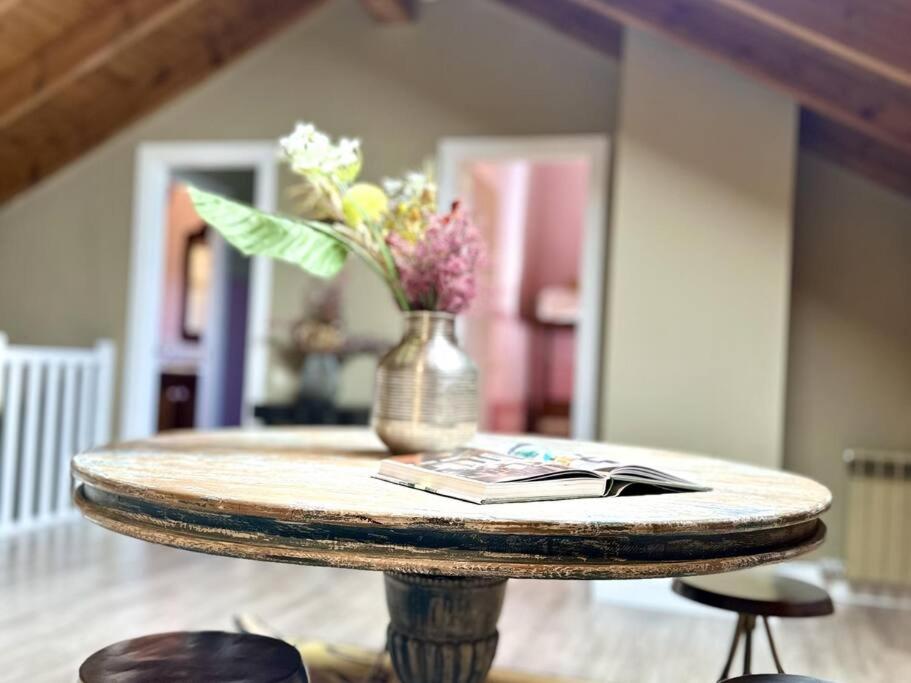 Mas Can Serra, casa a Queixans