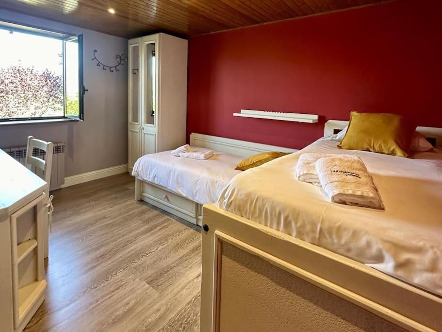 Mas Can Serra, casa a Queixans