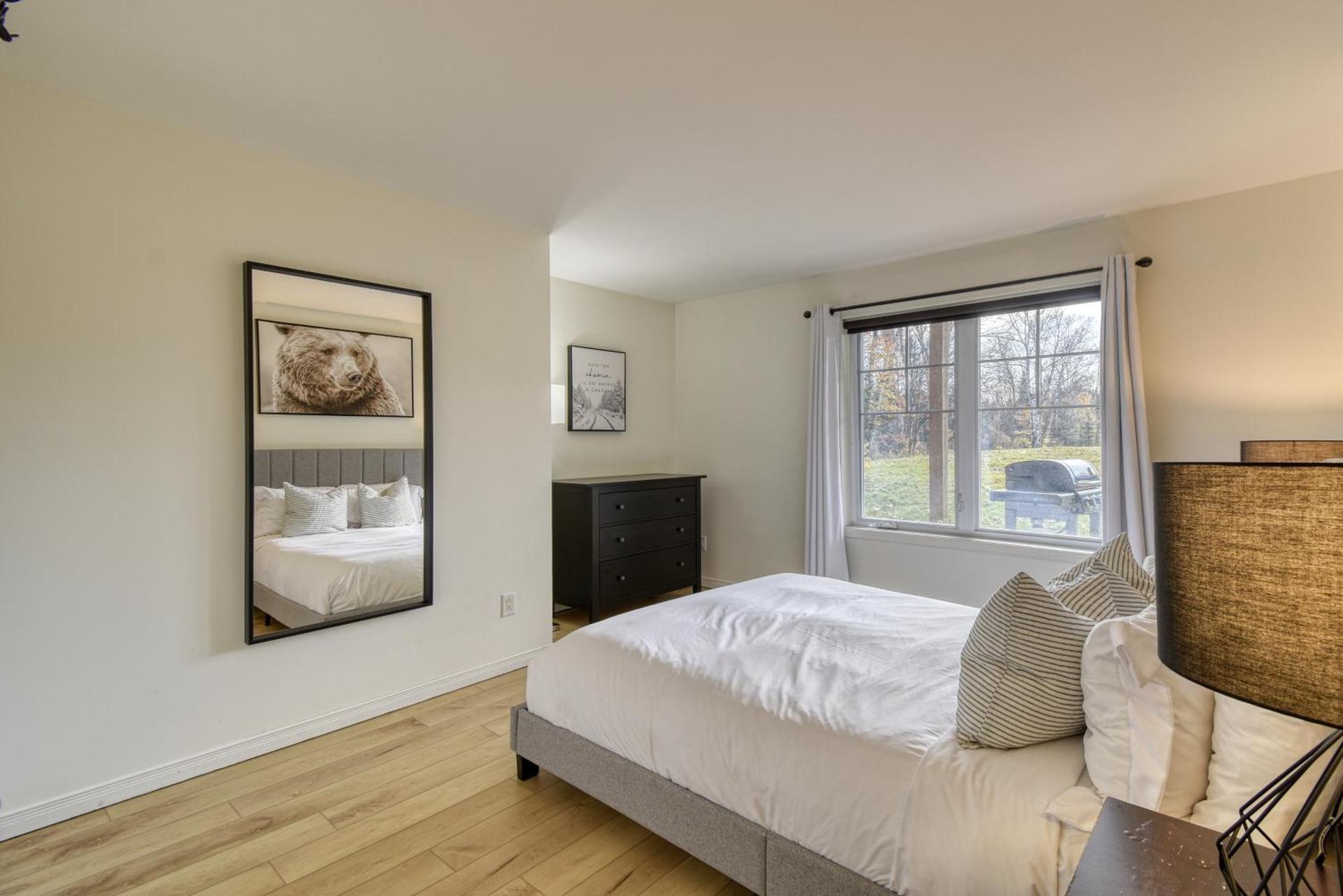 Cozy Chalet on the 9th Hole La Bête Pool Golf