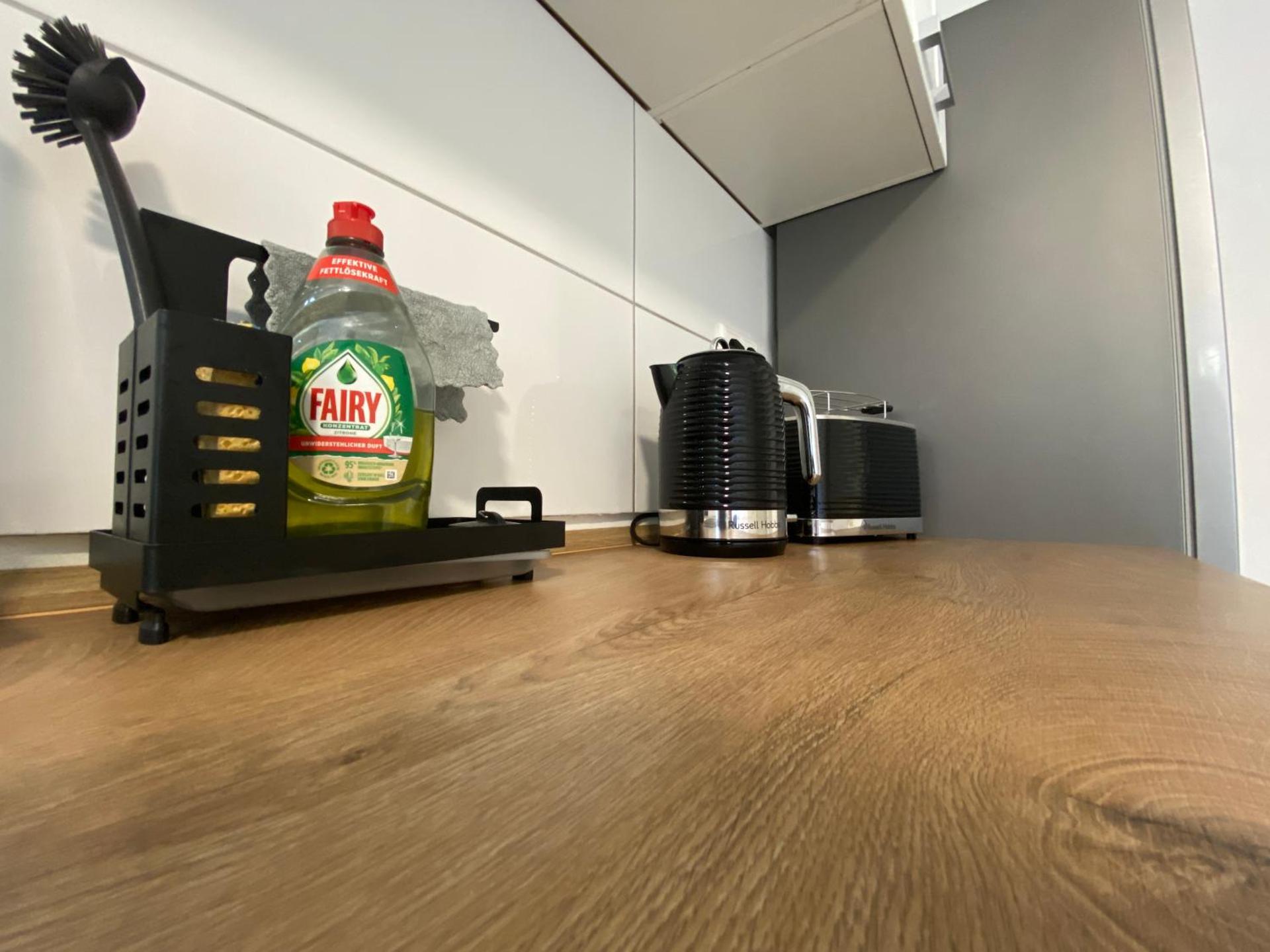 SLEEP WELL Apartments DETMOLD - Tempur Beds- NEU - Top Lage - Free parking - WIFI