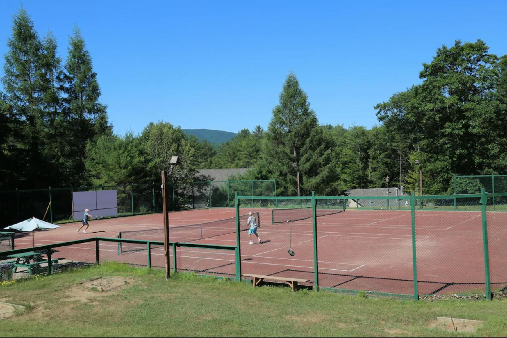 Tennis court
