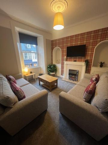 The Teviot in the centre of Melrose