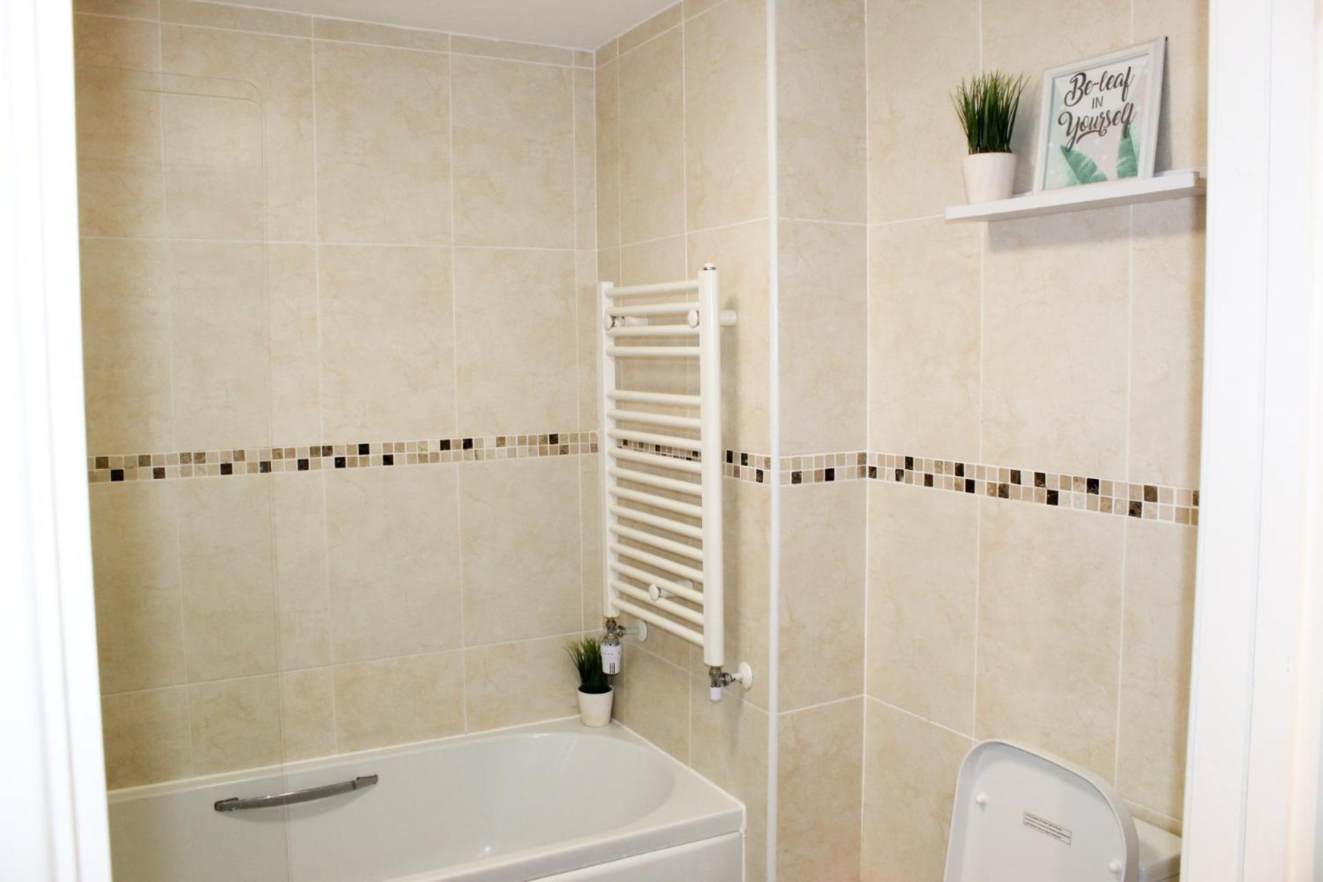 Mada Apartment Bournemouth 12 min walk to the beach