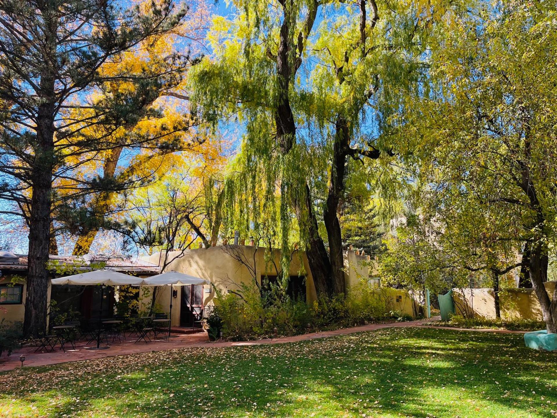 Hacienda Del Sol Historic B&B