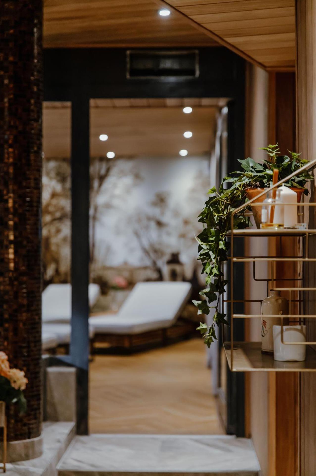 Spa and wellness centre/facilities