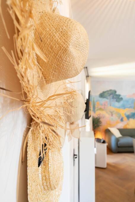 Superbe appartement deux chambres, centre proche port