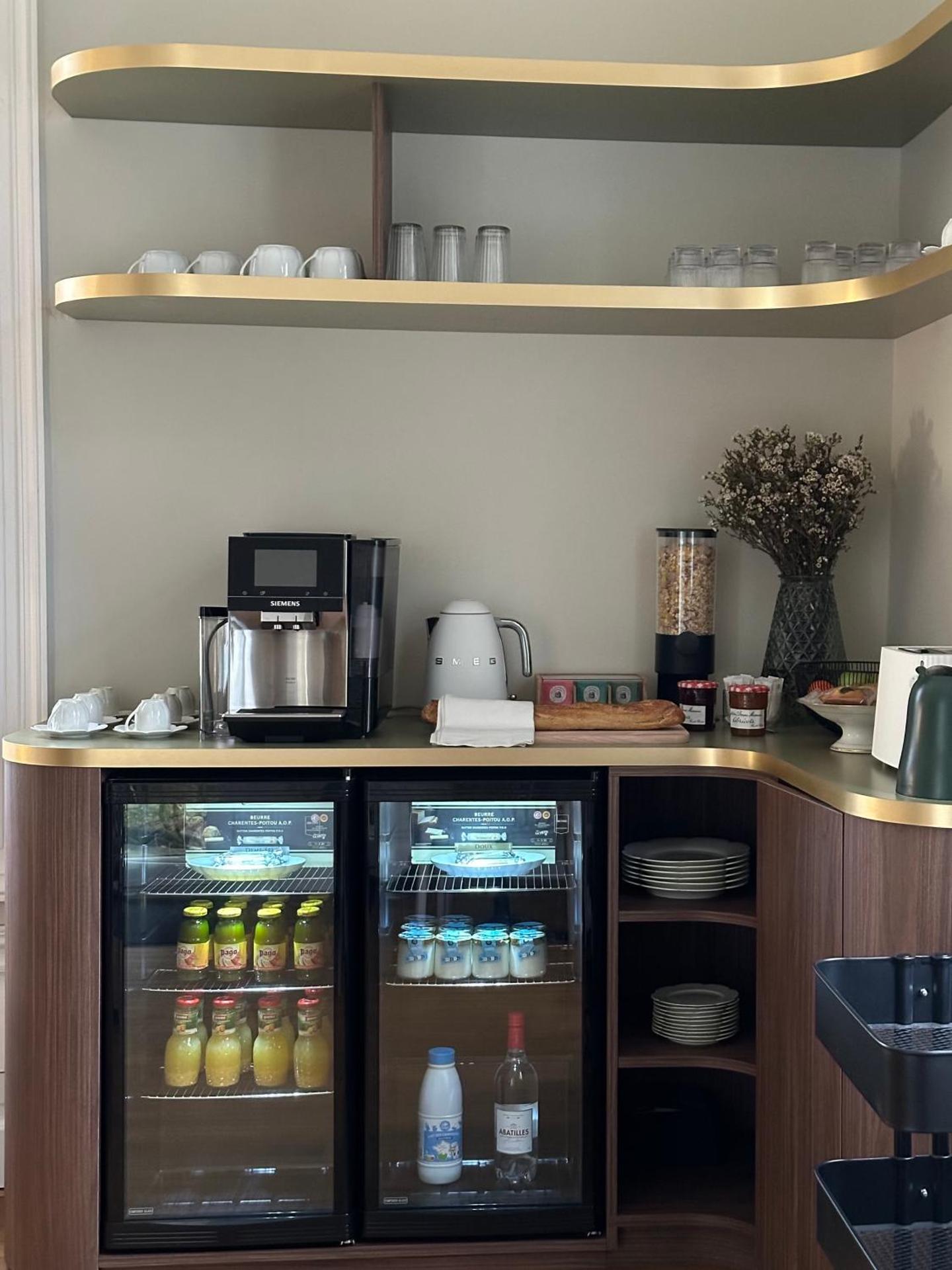 Coffee/tea facilities