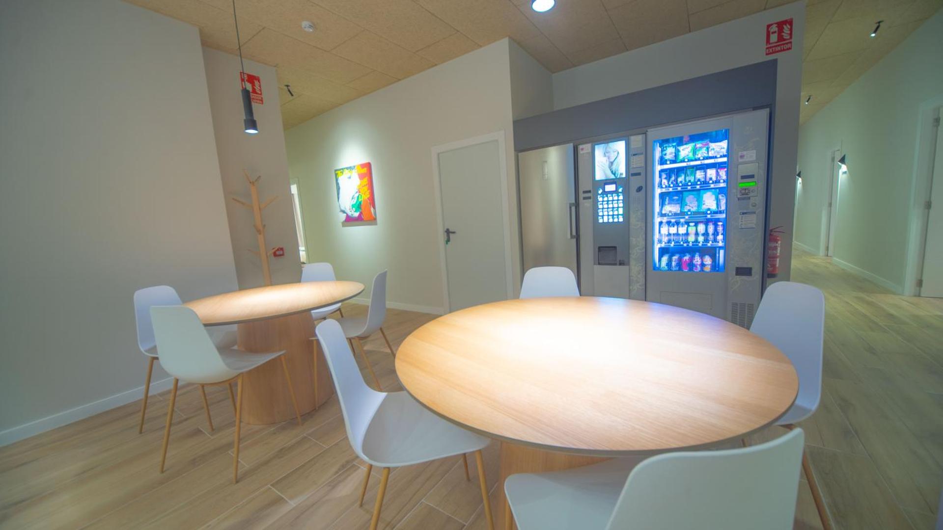 Communal lounge/ TV room