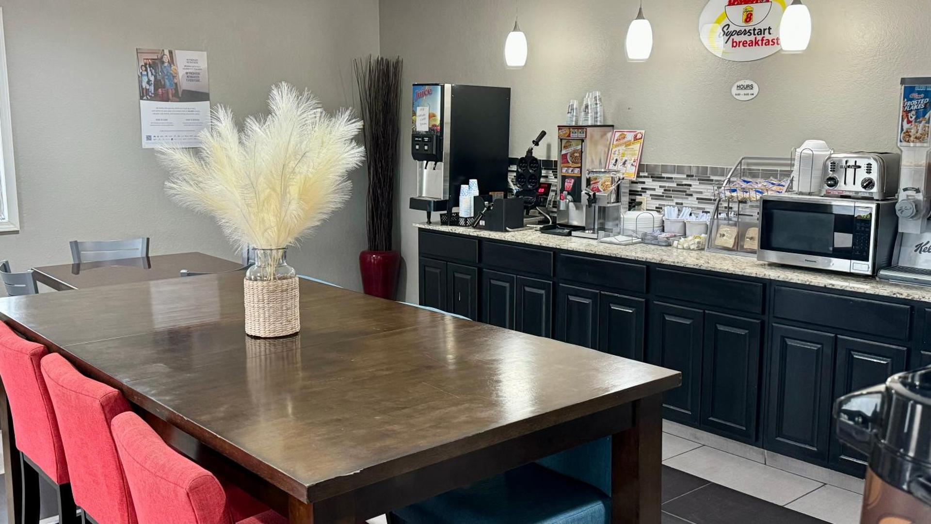 Coffee/tea facilities