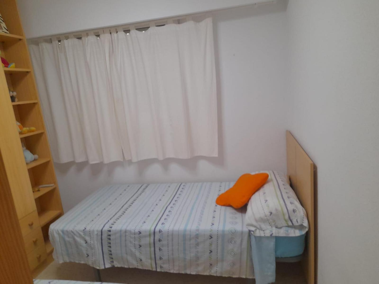 Relax y comodo APARTAMENTO CON GRAN TERRAZA, PISCINA Y CON VISTAS AL MAR, A SOLO 50 m DE LA PLAYA