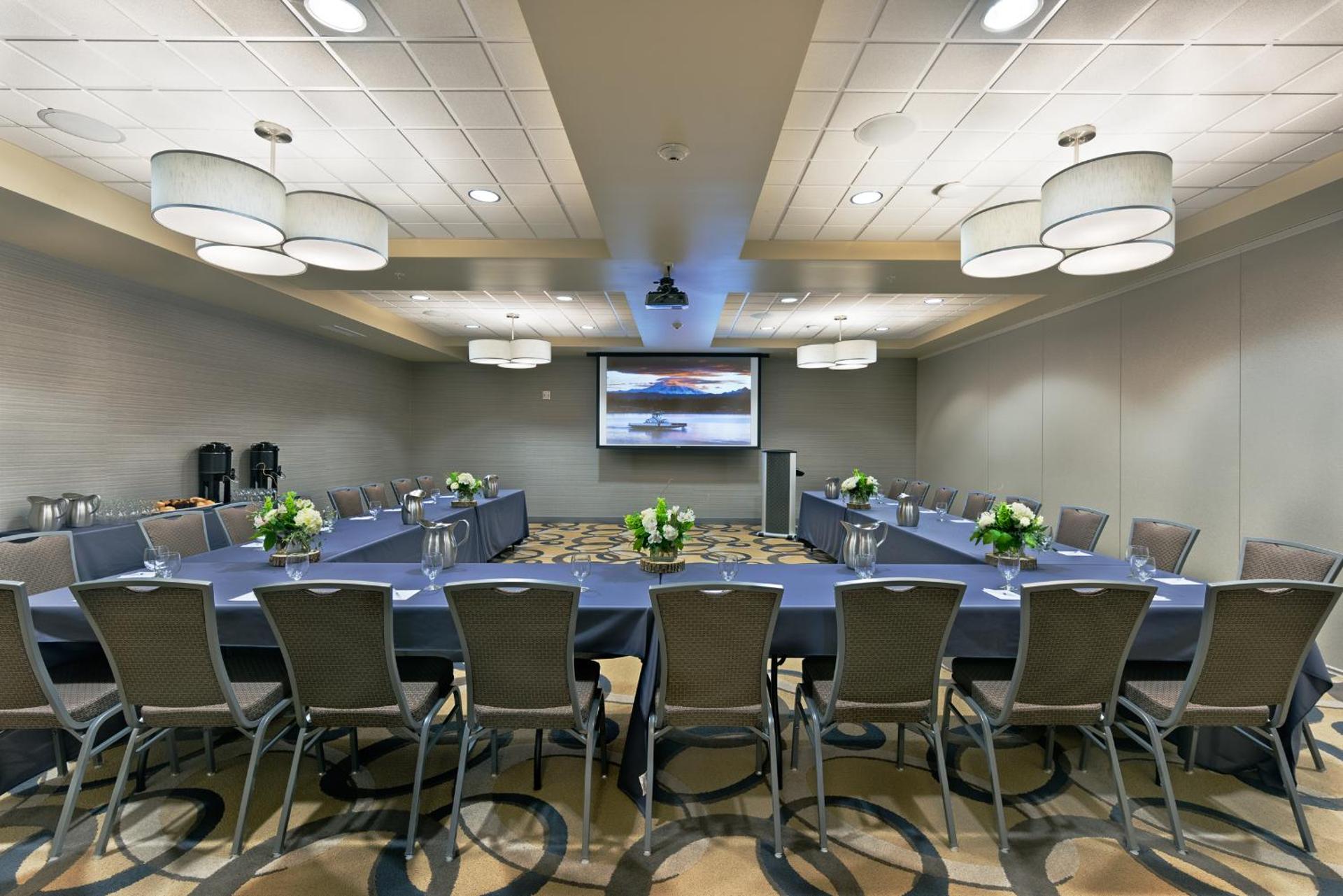 Meeting/conference room