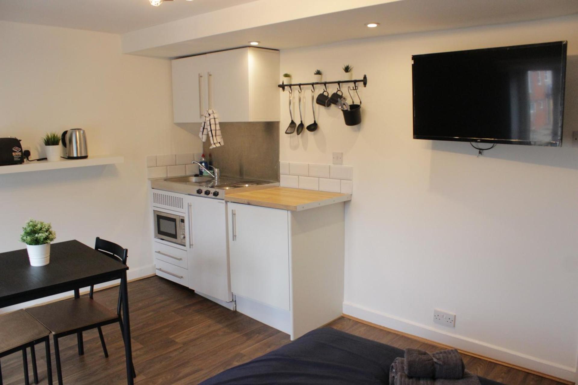 Kitchen or kitchenette