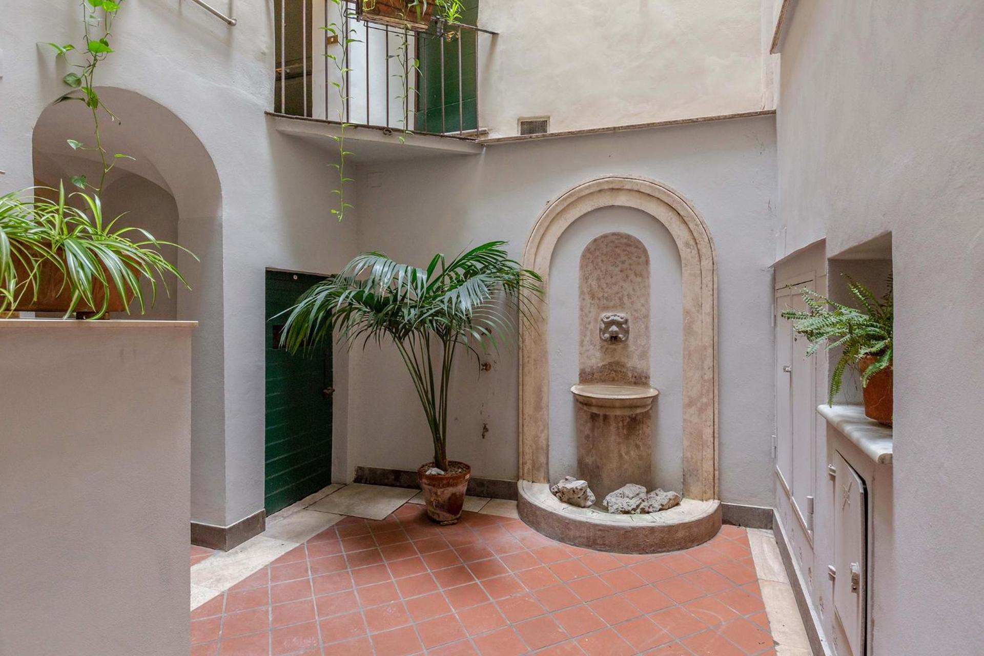 Inner courtyard view