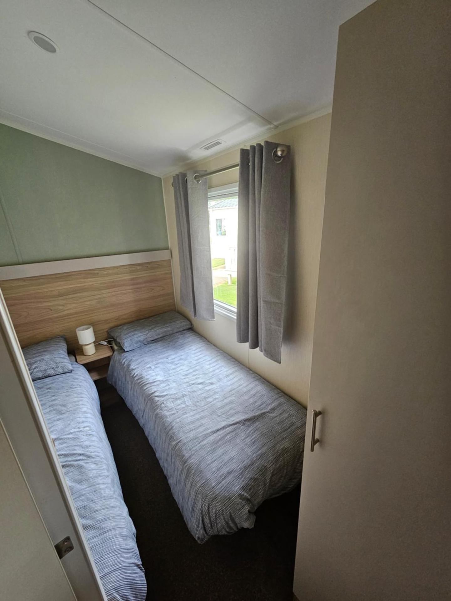 The Shutt's Escapes - Tattershall Lakes